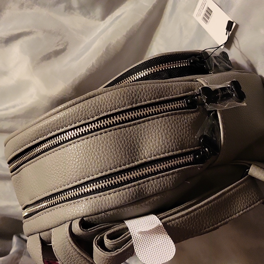 Marc Tetro schnauzer grey  Backpack BNWT HL M Purse Size Ty Ls M - Picture 5 of 6